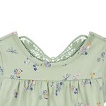 104665511-Blusa-verde-con-estampado-de-flores-para-niña