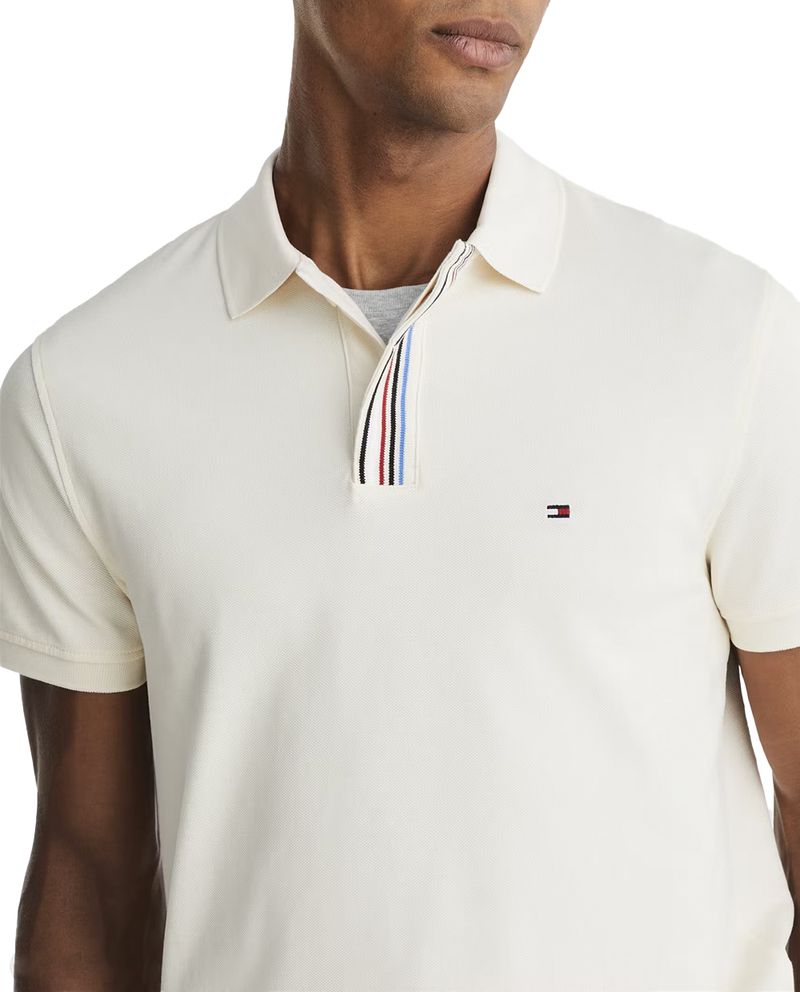 104656464-Camisa-polo-Tommy-Hilfiger-ivory-para-hombre