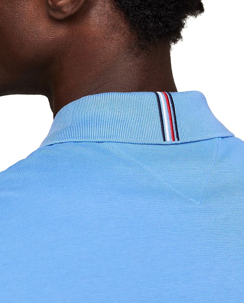 104656477-Camisa-polo-Tommy-Hilfiger-celeste-texturizada-para-hombre