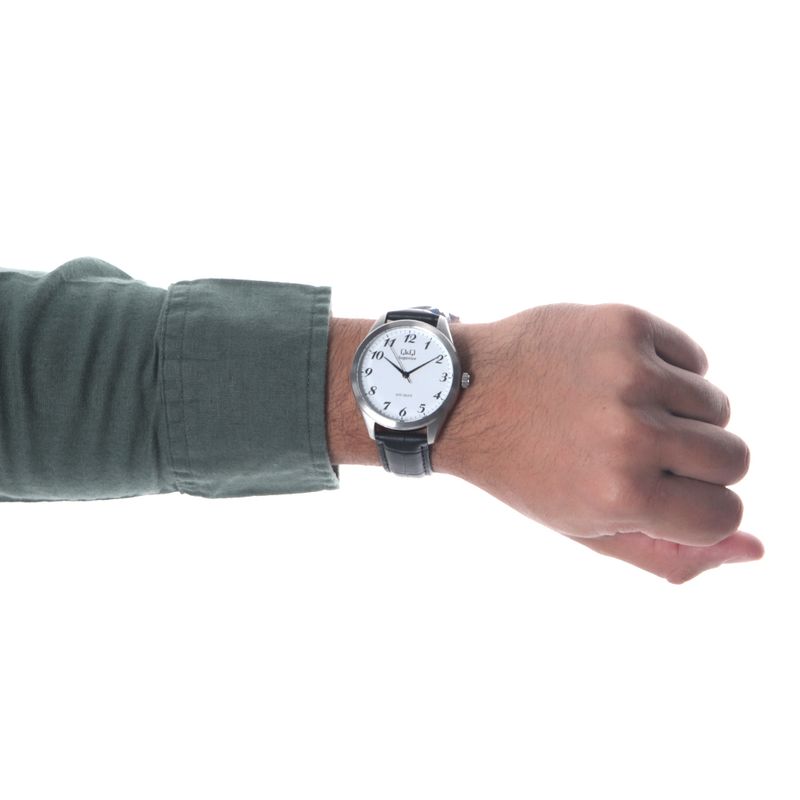 104399881-Reloj-Q-Q-analogo-de-cuero-negro-para-hombre