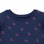 104672530Blusa-azul-con-estampado-de-cerezas-para-niña