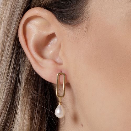 Aretes largos de plata en dorado para mujer