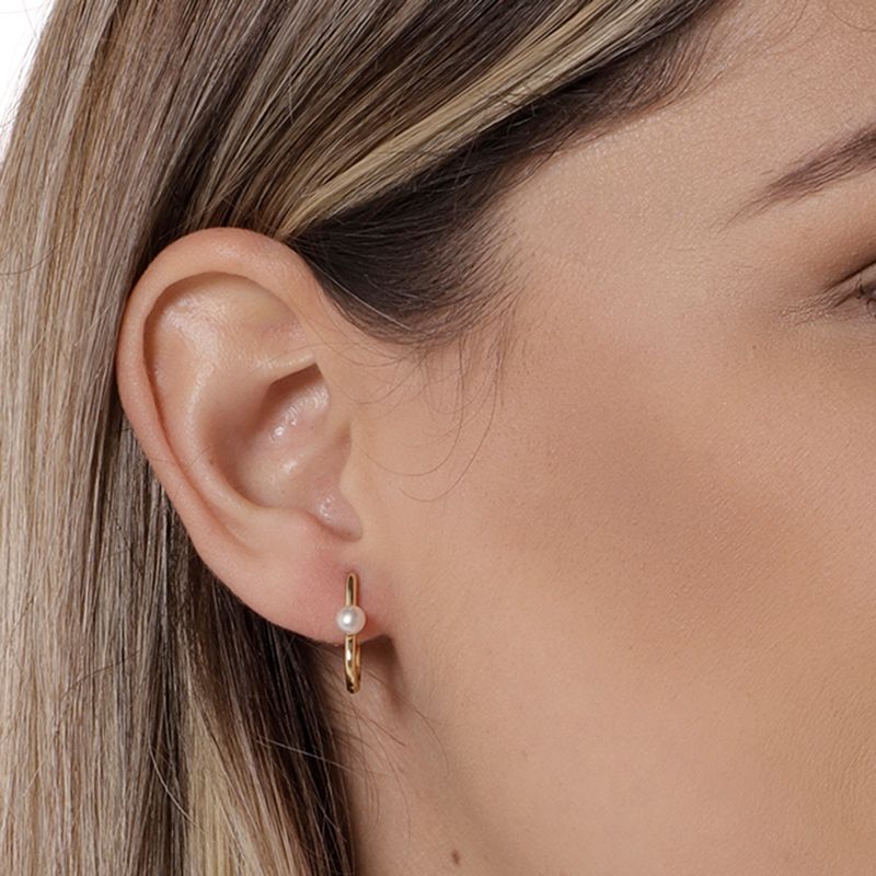 104592479-Aretes-geometricos-hoops-de-plata-en-dorado-para-mujer
