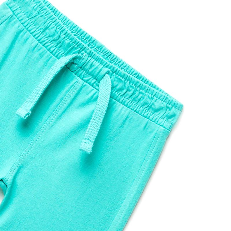 104674952-Conjunto-de-2-piezas-verdes-con-estampado-para-bebe-niño