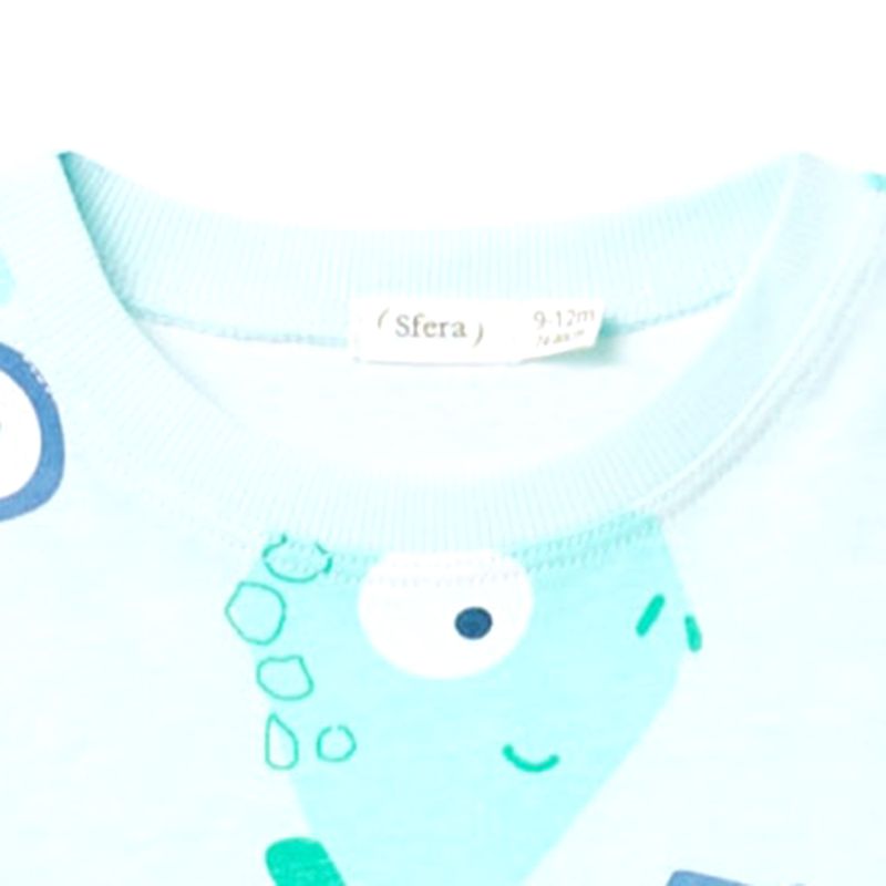 104674952-Conjunto-de-2-piezas-verdes-con-estampado-para-bebe-niño