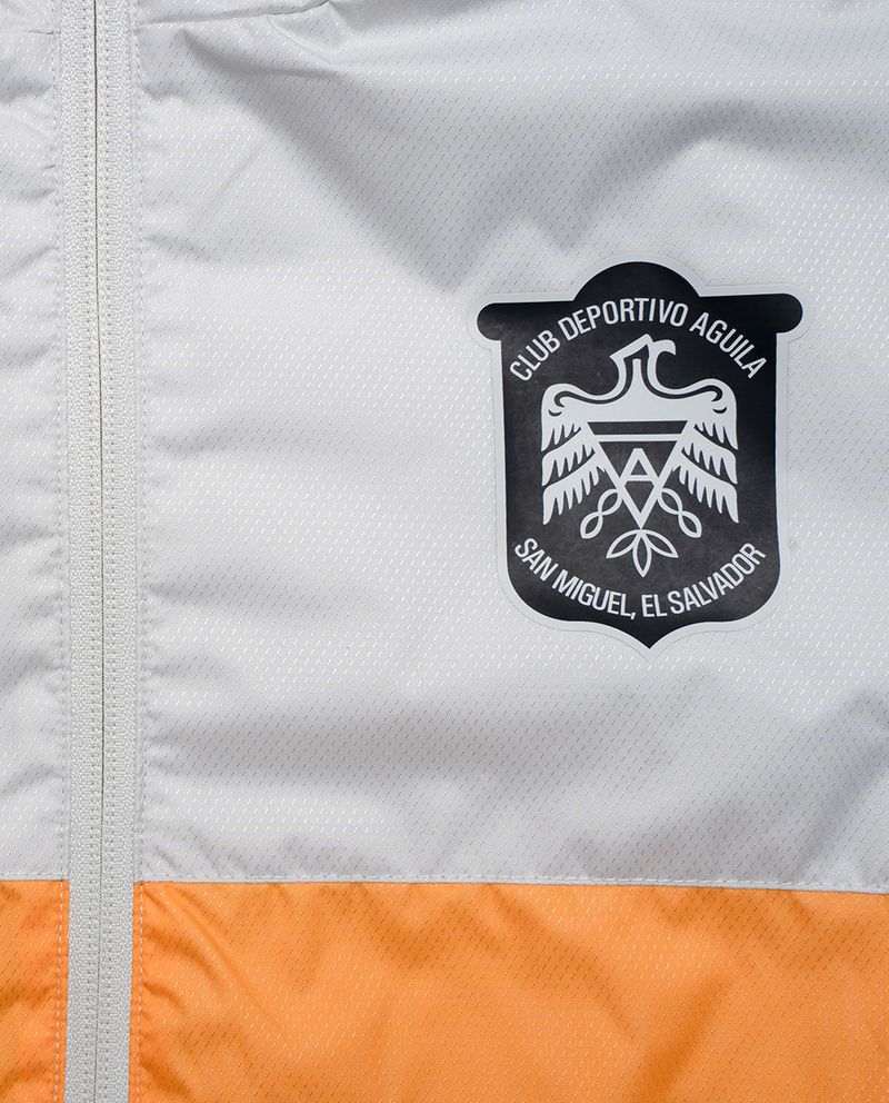 104614635-Chaqueta-deportiva-bicolor-CD-Aguila-2024-25