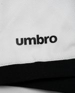 104614647-Camiseta-deportiva-blanca-Umbro-Aguila-2024-25