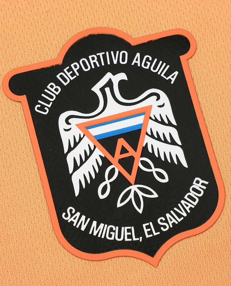 104614652-Camiseta-de-entrenamiento-naranja-Aguila-2024-25