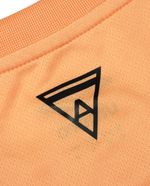 104614652-Camiseta-de-entrenamiento-naranja-Aguila-2024-25
