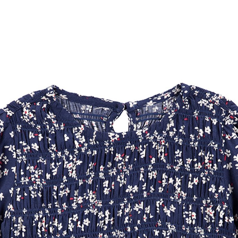 104673362Blusa-azul-con-estampado-floral-para-bebe-niña