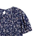 104673362Blusa-azul-con-estampado-floral-para-bebe-niña