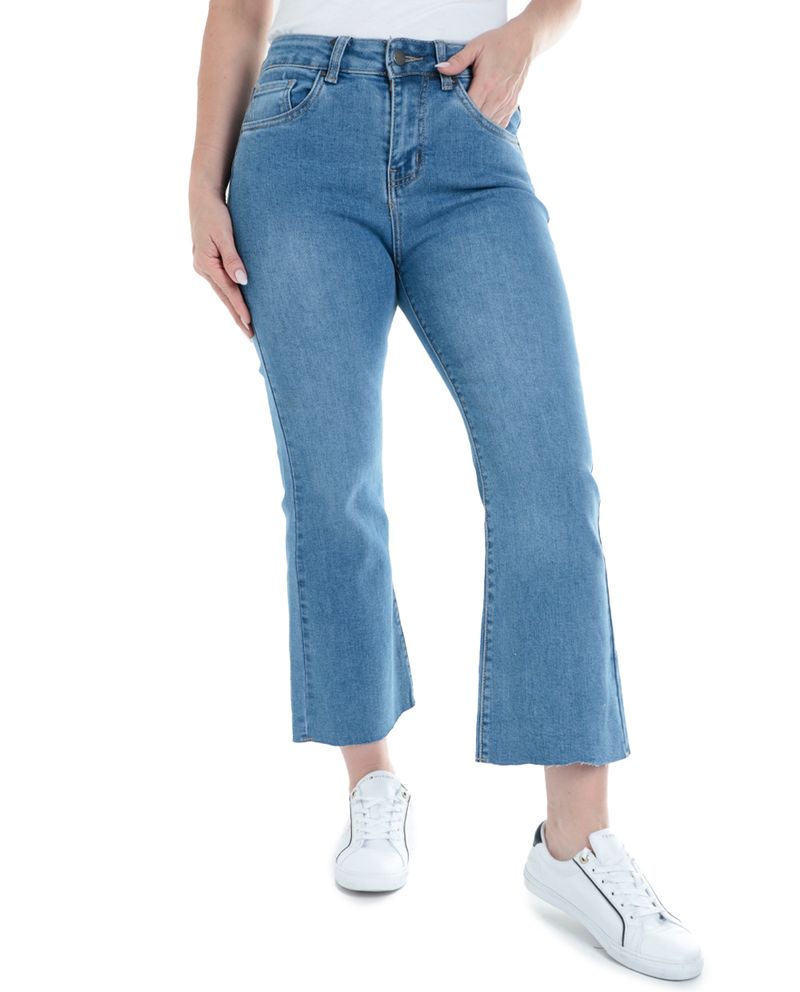 104551097-Jeans-Sabrina-flare-lavado-medio-de-cintura-alta-para-mujer