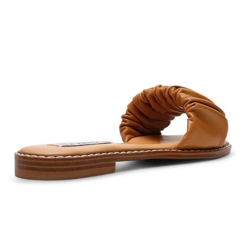 104691716-Sandalia-casual-Steve-Madden-color-cafe-para-mujer