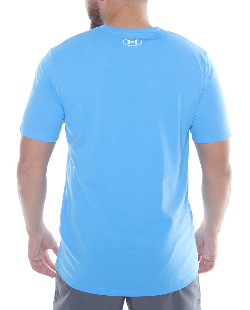 104631096-Camiseta-deportiva-Under-Armour-celeste-para-hombre