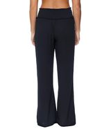 104643744-Salida-de-baño-Raisins-and-Leilani-pantalon-negro-para-mujer