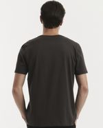 104655582-Camiseta-basica-Sfera-regular-fit-cafe-para-hombre