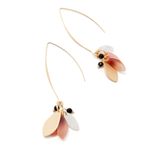 104676414-Set-de-collar-y-aretes-color-dorado-