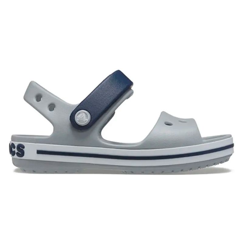 104701799-BLACK-FRIDAY-Sandalia-Crocs-gris-para-niño