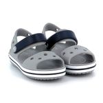 104701799-BLACK-FRIDAY-Sandalia-Crocs-gris-para-niño