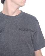 104687164-Camiseta-Orange-oversized-fit-gris-oscuro-estampado-On-the-road....-para-hombre