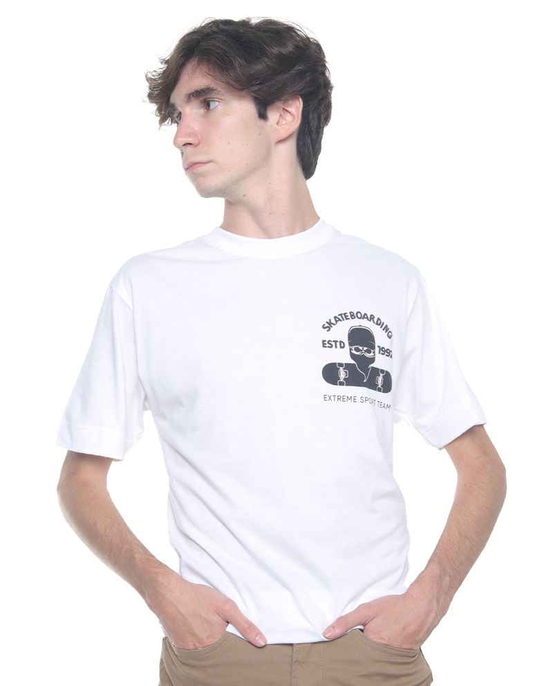 104687169-Camiseta-Orange-oversized-fit-blanca-estampado-Skateboarding-para-hombre