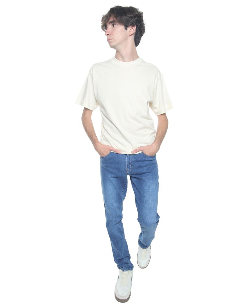 104687192-Camiseta-Orange-oversized-fit-ivory-solida-para-hombre
