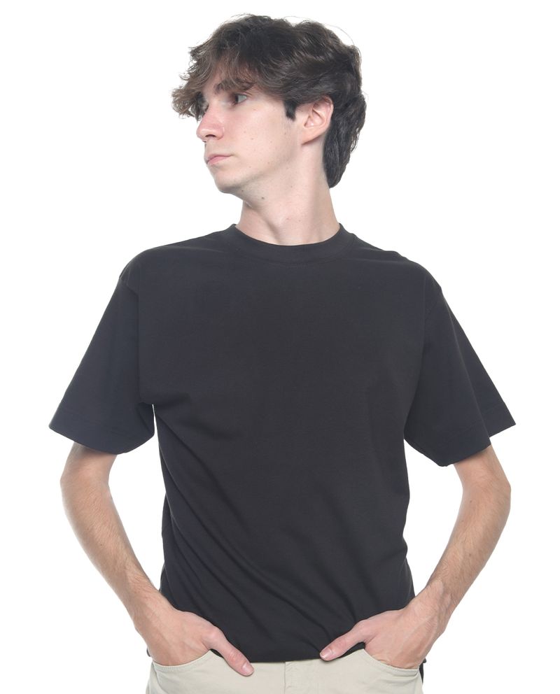 104687193-Camiseta-Orange-oversized-fit-negra-solida-para-hombre