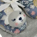 104679683-Frazada-verde-con-almohada-media-luna-para-bebe-niño