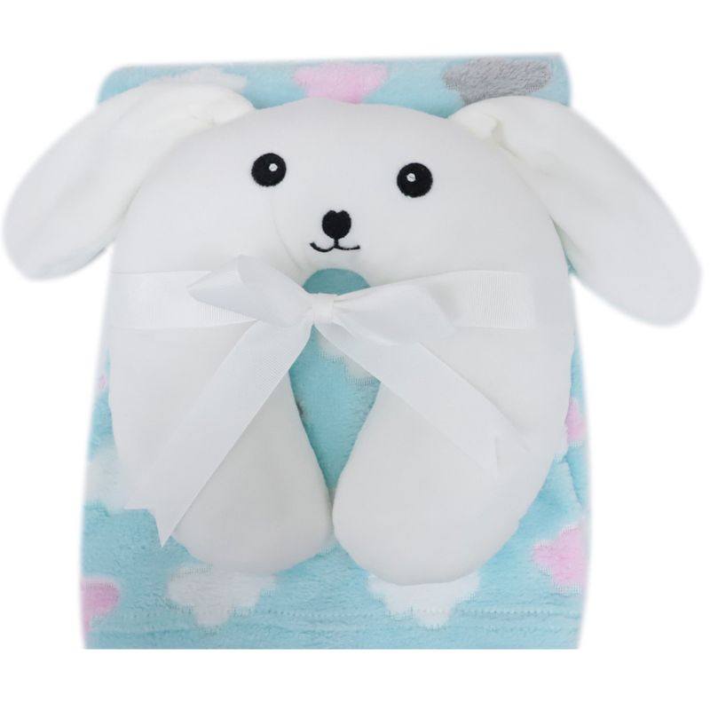 104407900-Frazada-celeste-con-almohada-media-luna-para-bebe-niña