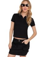 104695546-Blusa-Active-Basic-tipo-polo-manga-corta-para-mujer