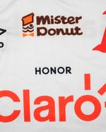 104580089-Camiseta-local-manga-larga-blanca-Umbro-Alianza-2024-25