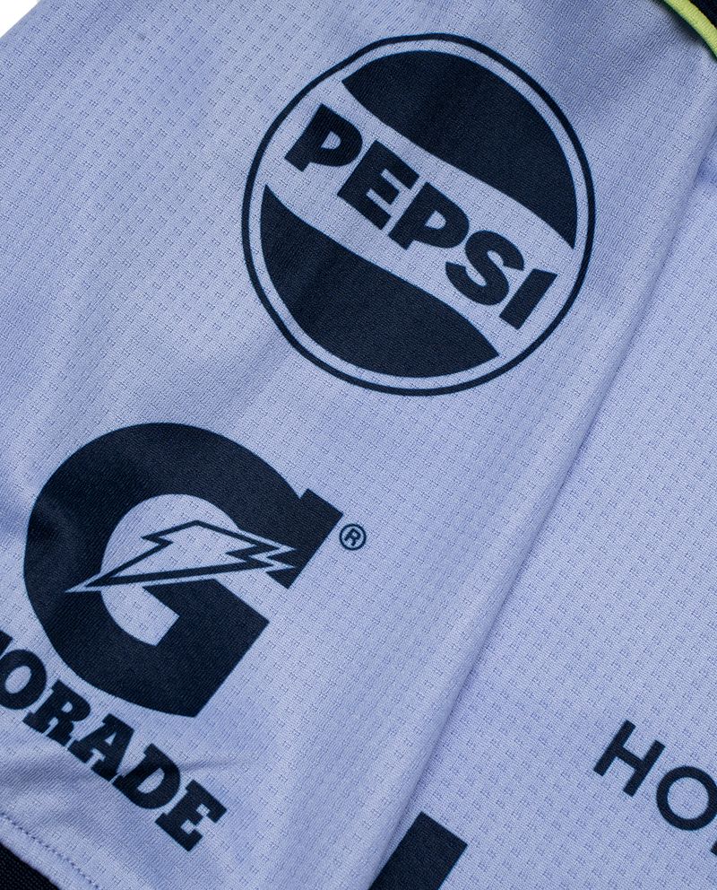 104580098-Camiseta-de-visita-Umbro-Alianza-2024-25