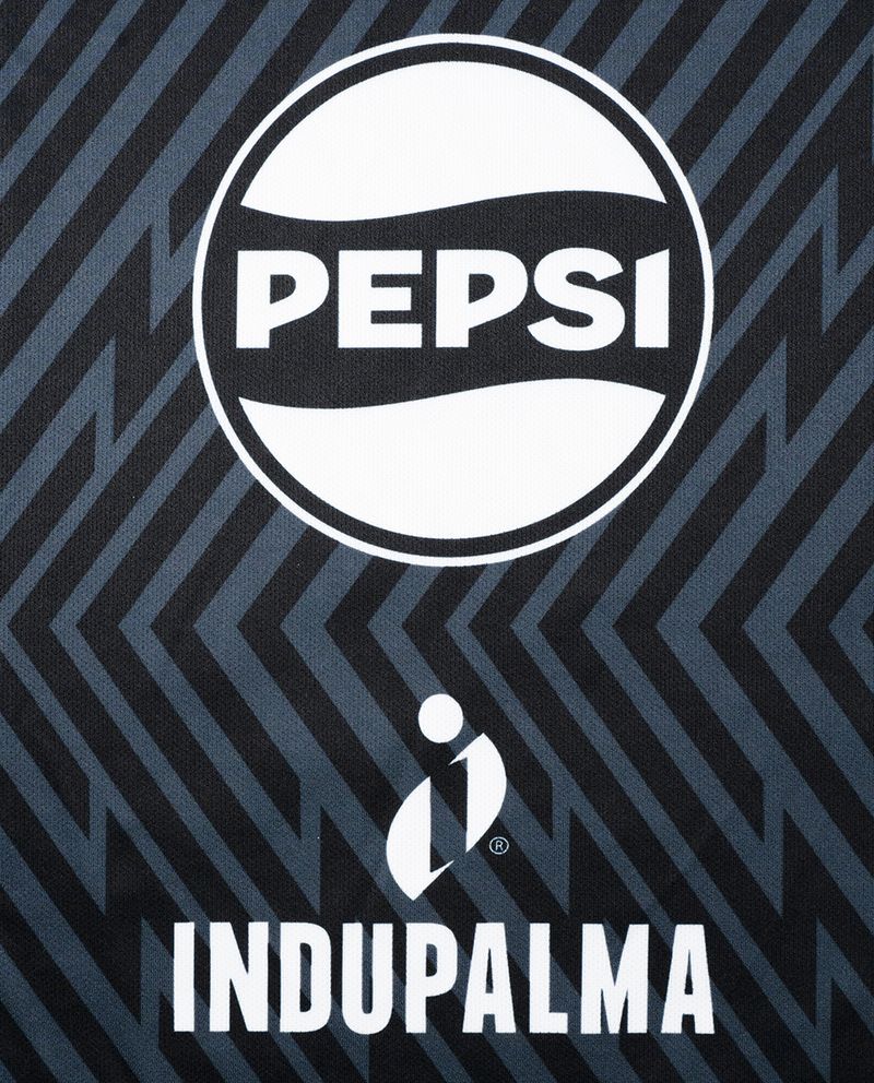 104580109-Camiseta-negra-de-portero-Umbro-Alianza-2024-25