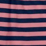 104654715-Short-bicolor-con-estampado-a-rayas-para-niña