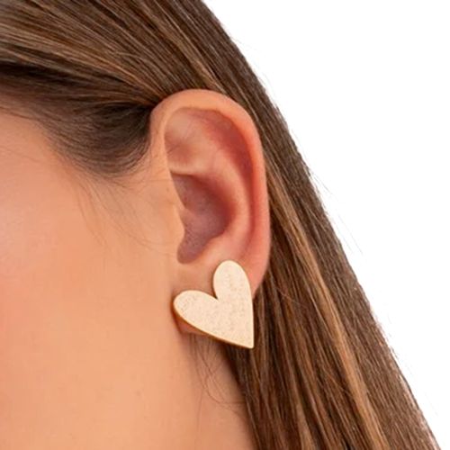 Aretes de corazón para mujer