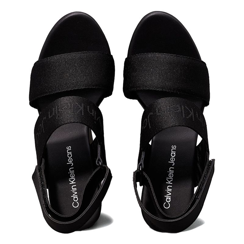 104711537-Sandalia-casual-Calvin-Klein-color-negro-para-mujer