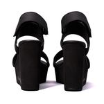104711537-Sandalia-casual-Calvin-Klein-color-negro-para-mujer