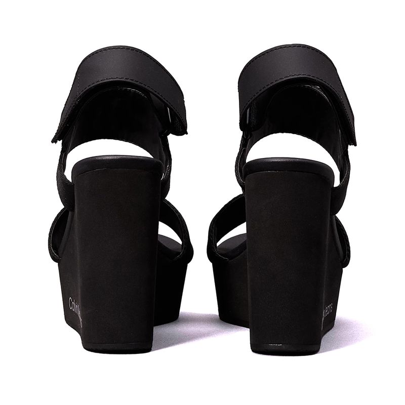 104711537-Sandalia-casual-Calvin-Klein-color-negro-para-mujer