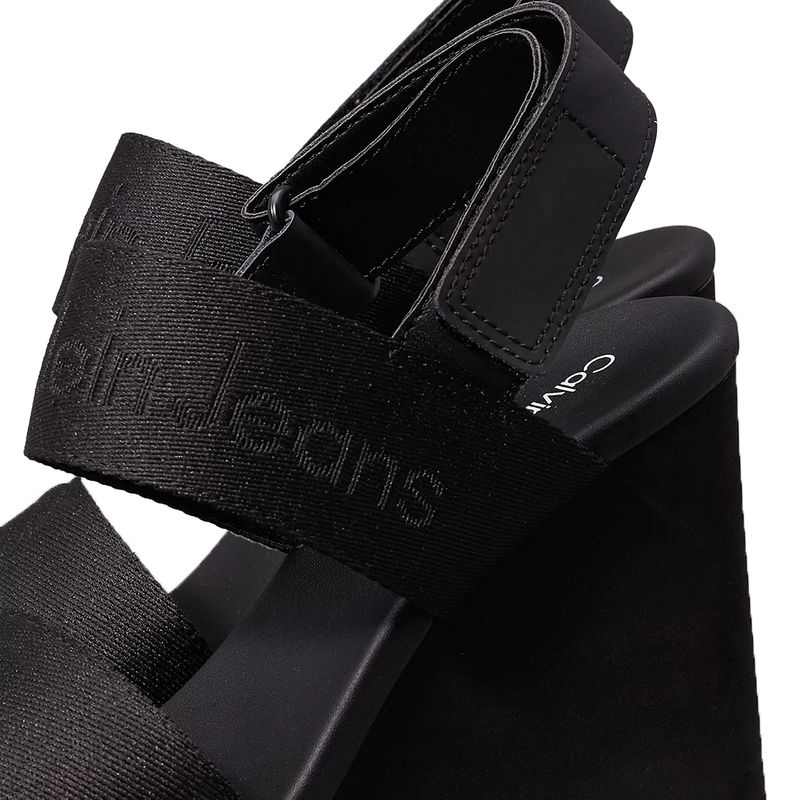 104711537-Sandalia-casual-Calvin-Klein-color-negro-para-mujer