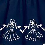 104662464-Vestido-azul-con-estampado-de-flores-para-niña