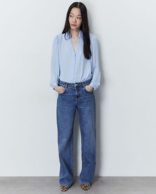 Blusa Sfera camisera celeste manga larga para mujer