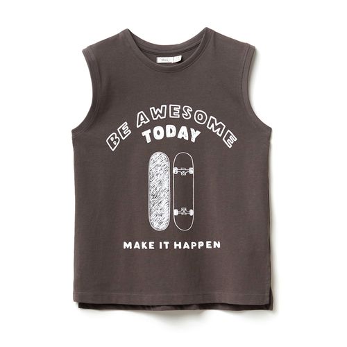 Camiseta gris con estampado para niño