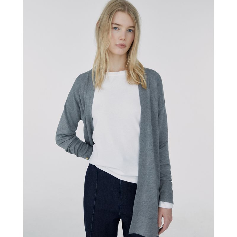 Sueter Sfera fly away gris para mujer
