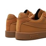 104723195-Zapato-deportivo-casual-Puma-Club-II-Era-cafe-para-hombre