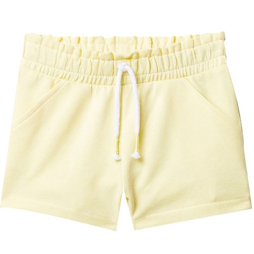 Short amarillo sólido para niña