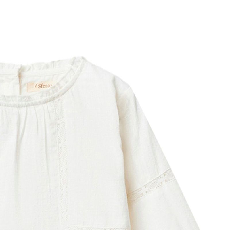 104716792-Blusa-blanca-solida-para-niña