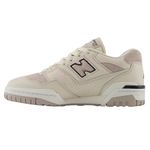 104688089-Zapato-New-Balance-550-casual-color-beige-para-mujer