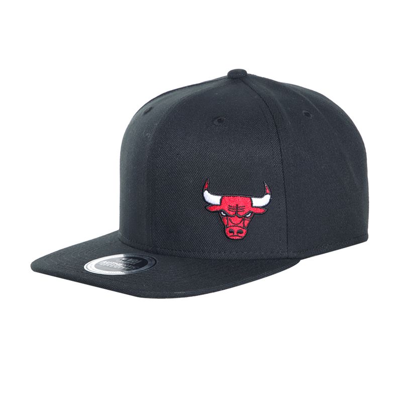 104616783-Gorra-deportiva-NBA-Bulls-negra