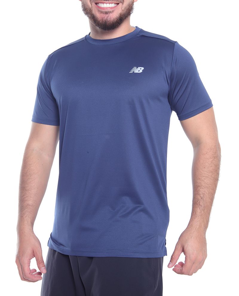 104630352-Camiseta-deportiva-New-Balance-azul-para-hombre