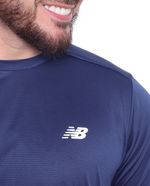 104630352-Camiseta-deportiva-New-Balance-azul-para-hombre